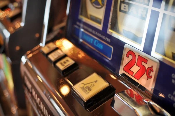 sapitoto mobile roulette table with betting grid and live dealer